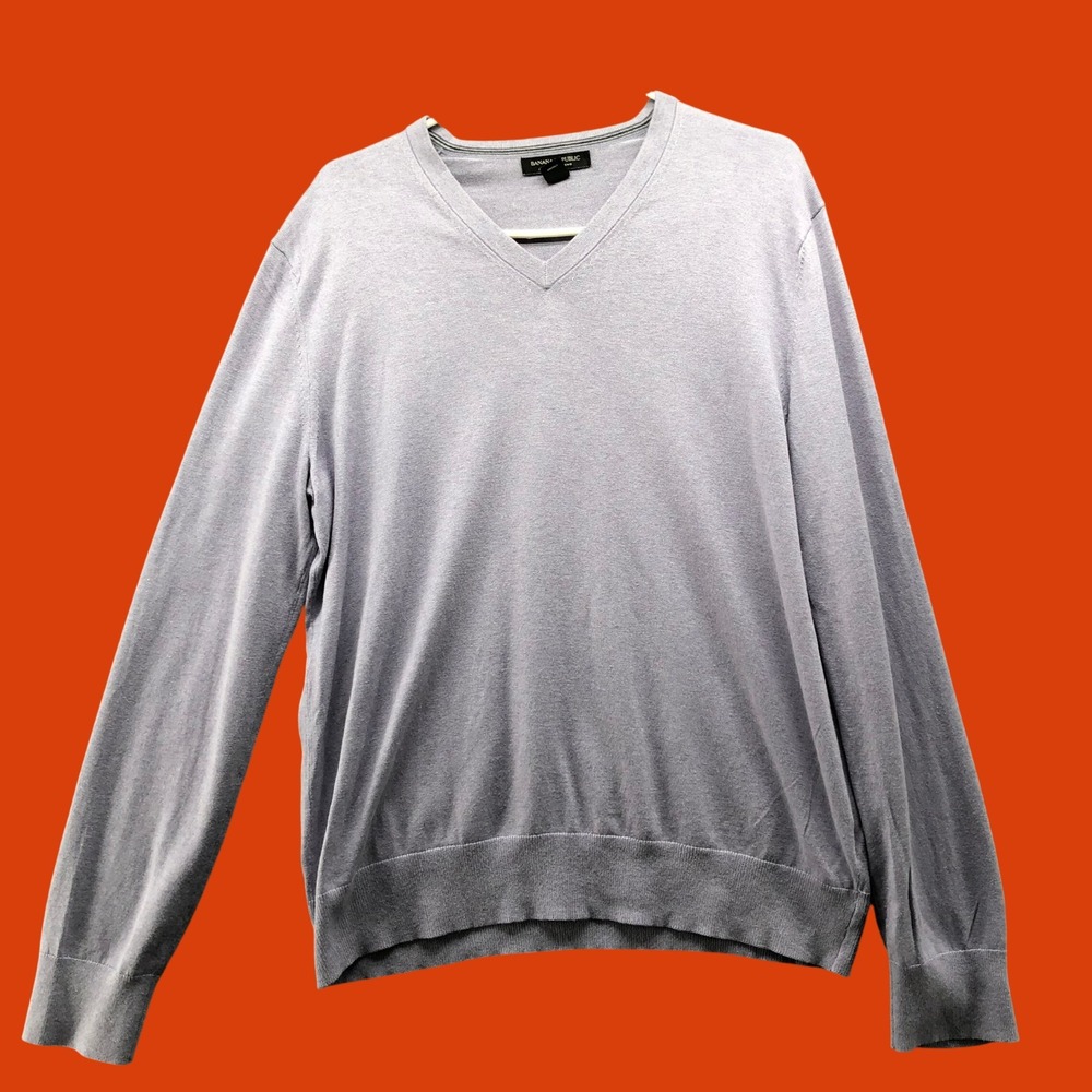 Banana Republic Silk Cashmere V-Neck Sweater Mens L Light Purple Luxury Blend